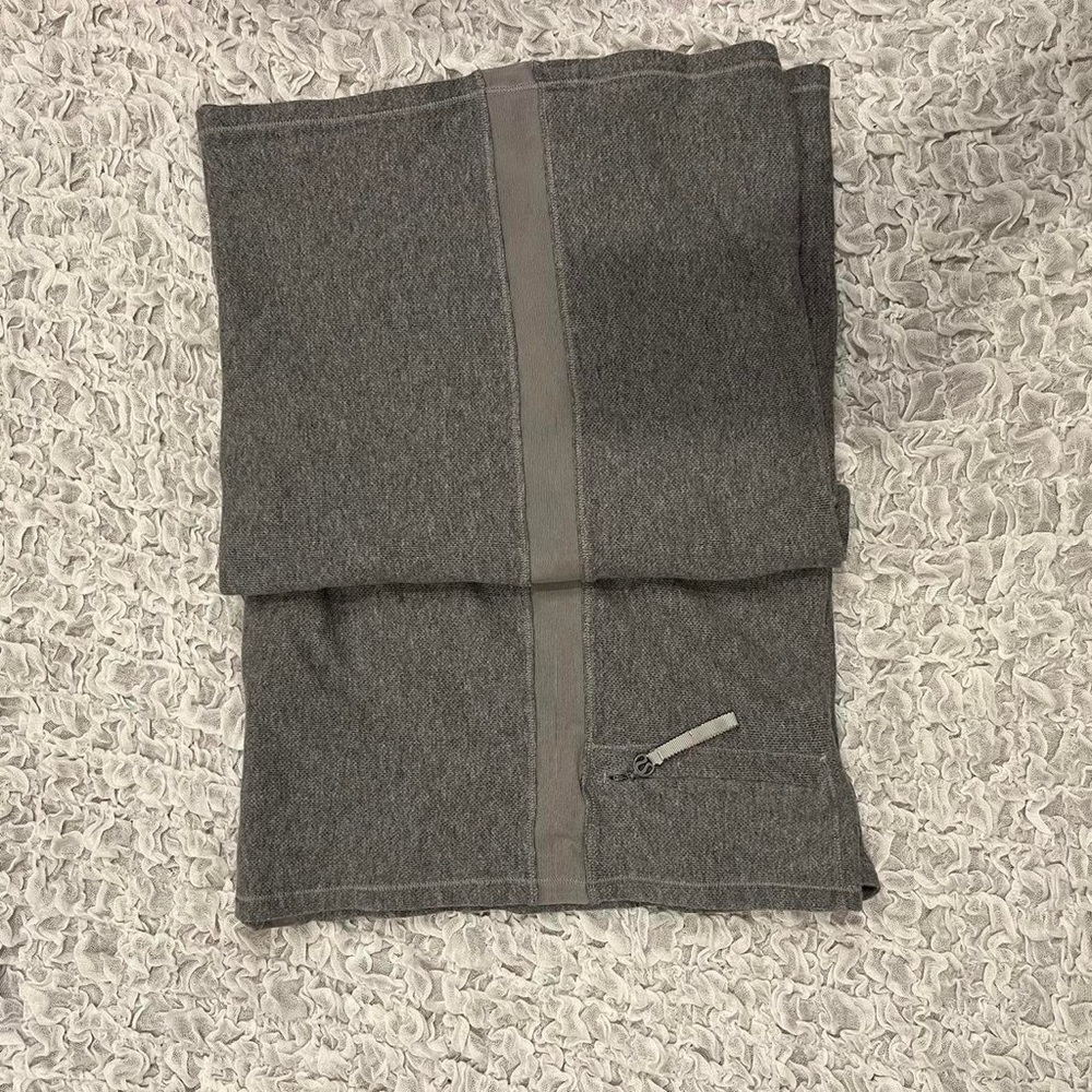 lululemon athletica Gray Performance Scarf/Wrap